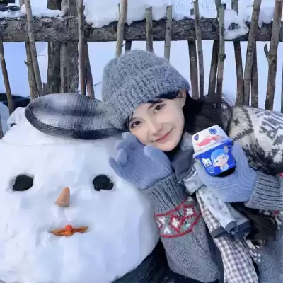 隗逸馨